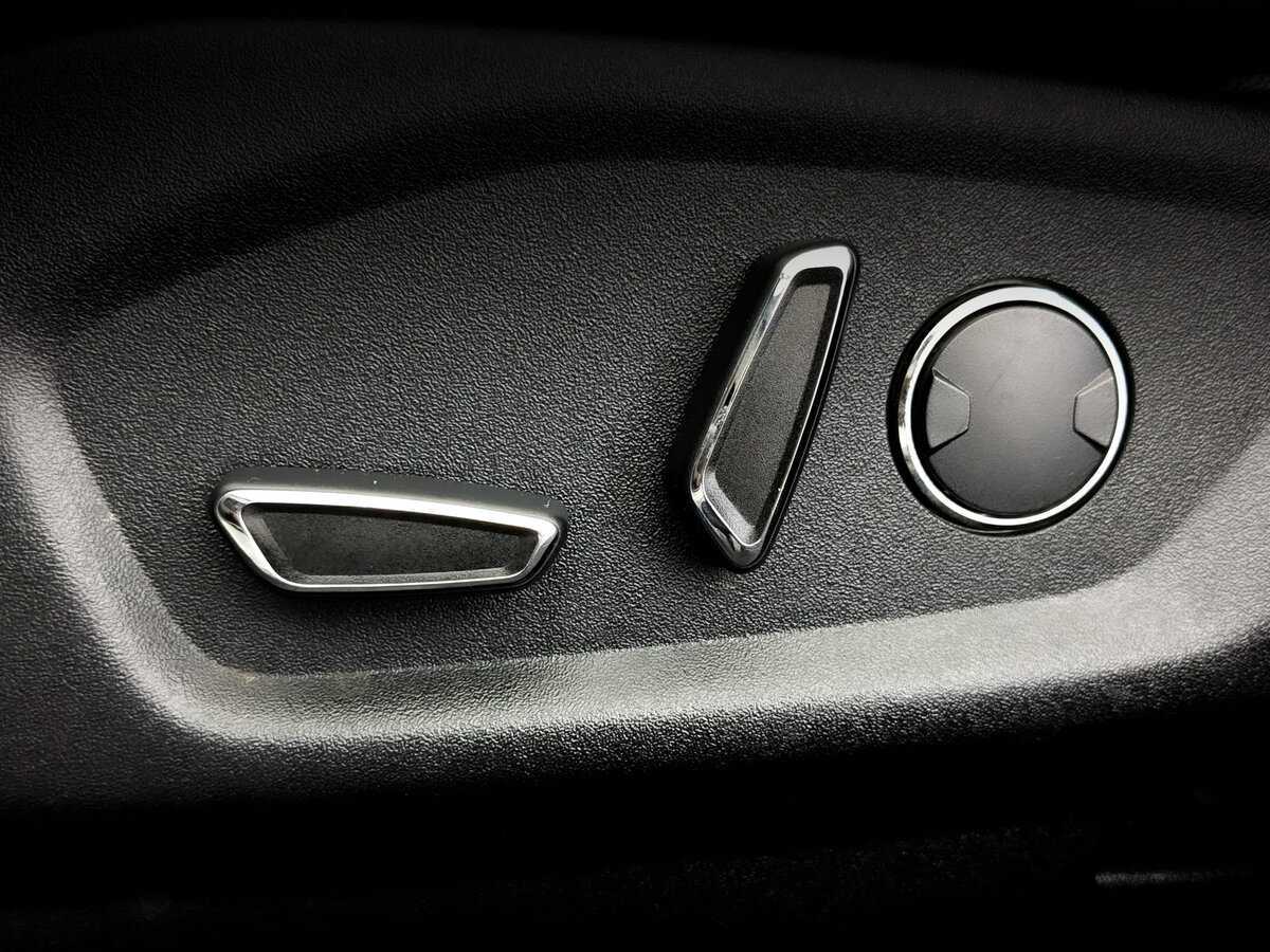 Ford Explorer с пробегом — 2017 год. Фото: #16