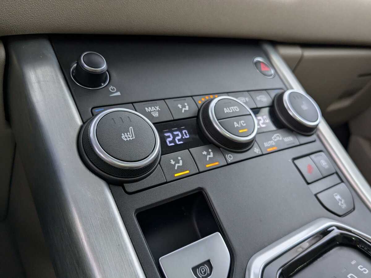 Land Rover Range Rover Evoque с пробегом — 2018 год. Фото: #21