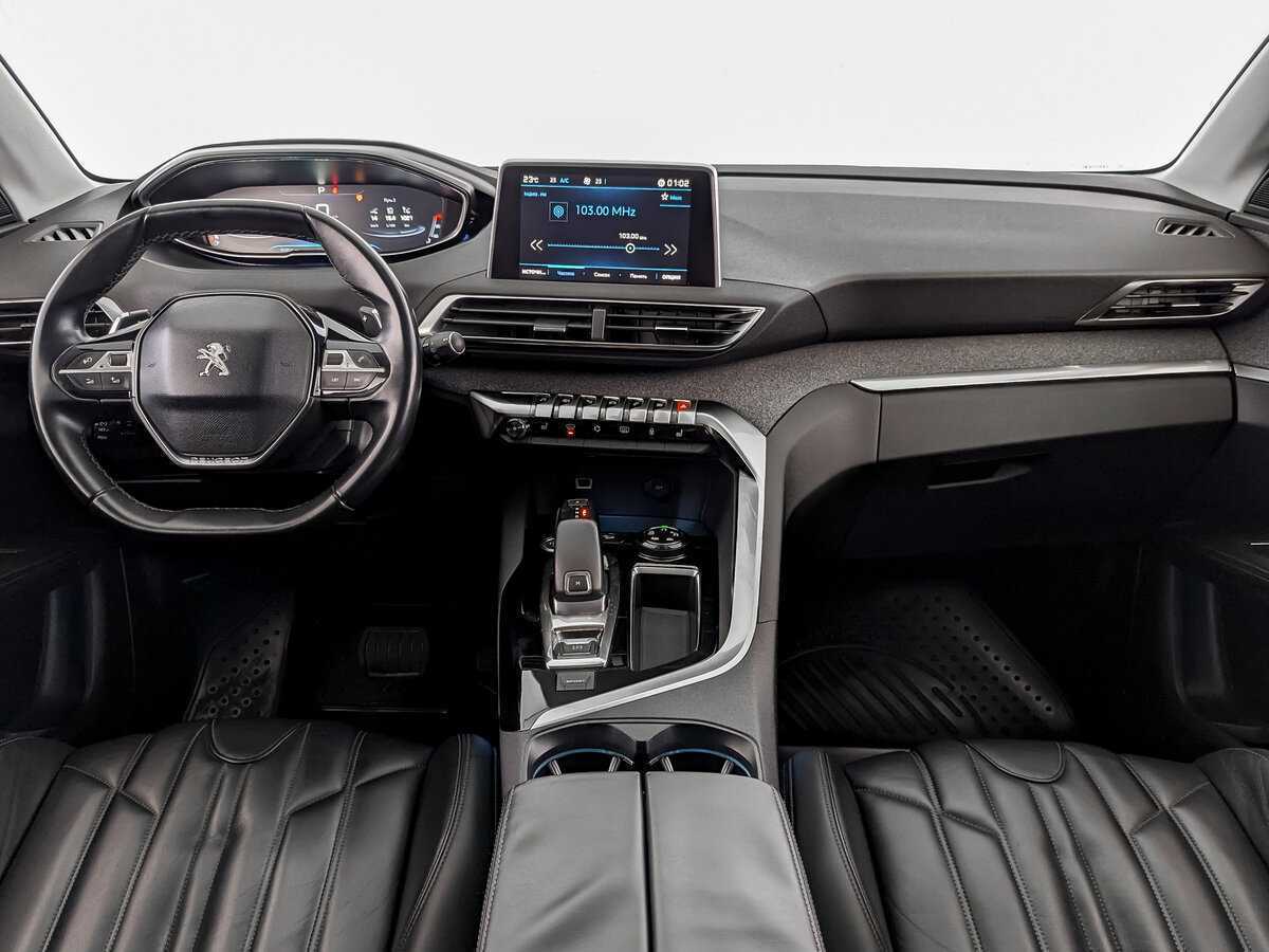 Peugeot 3008 с пробегом — 2017 год. Фото: #11