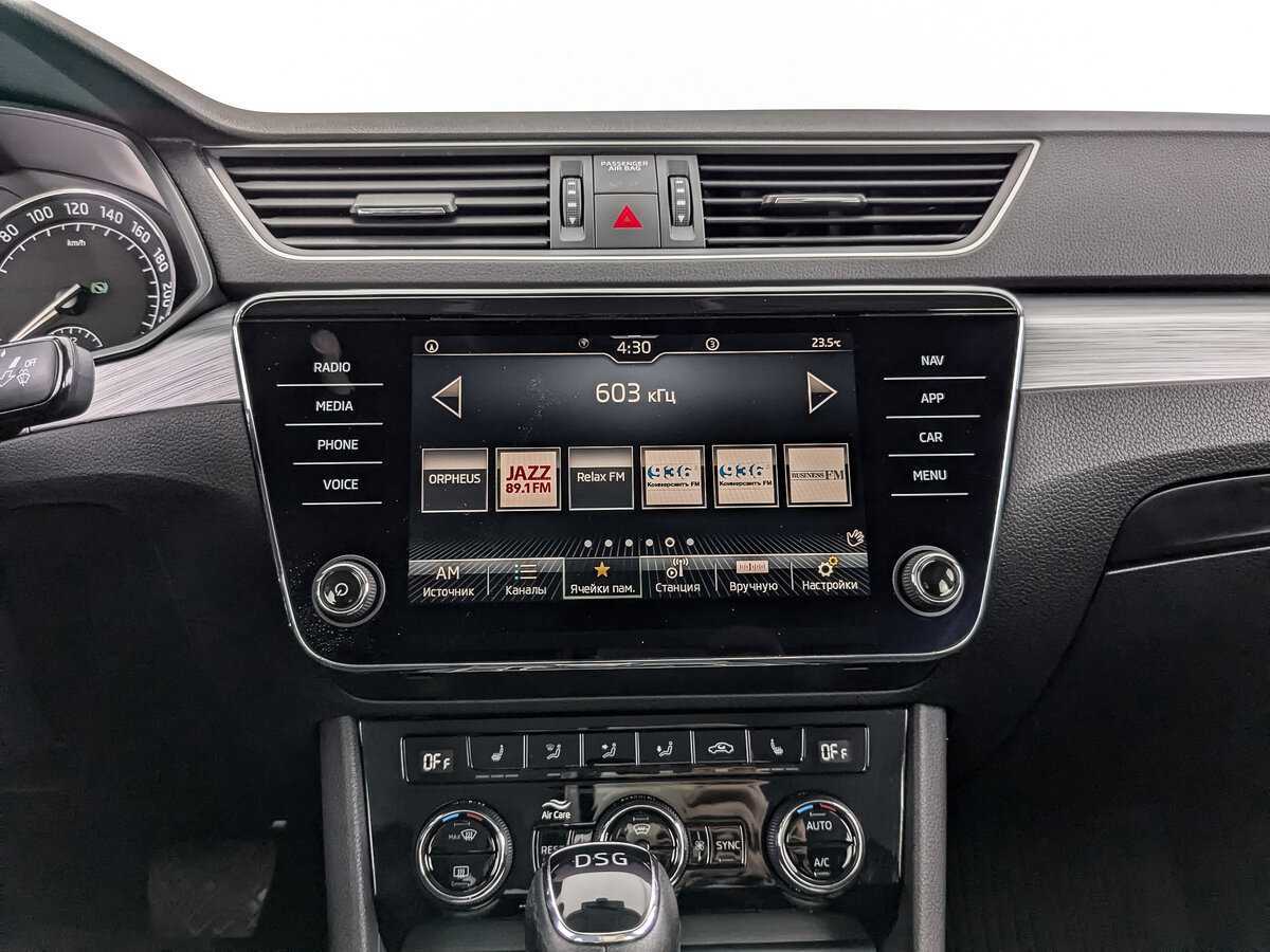 Skoda Superb с пробегом — 2021 год. Фото: #12