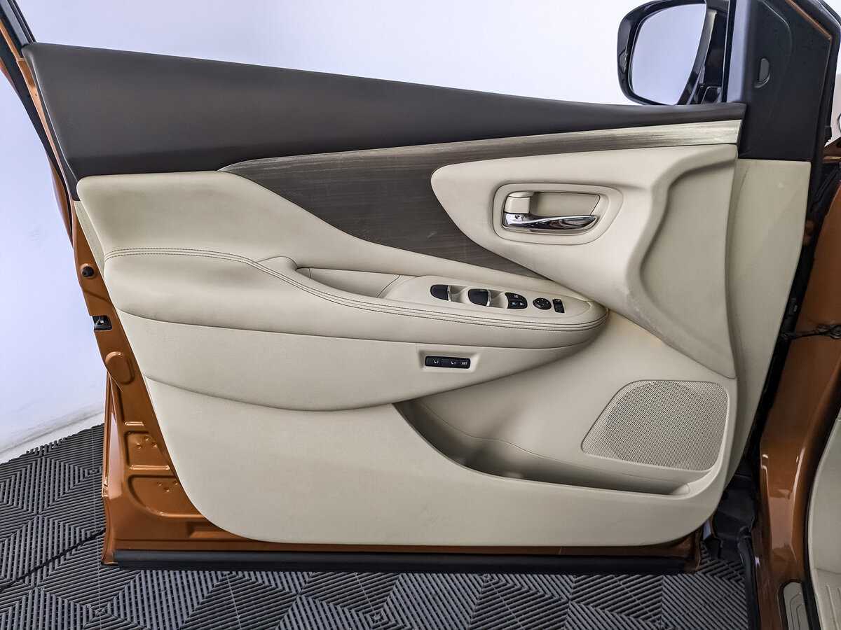 Nissan Murano с пробегом — 2018 год. Фото: #13