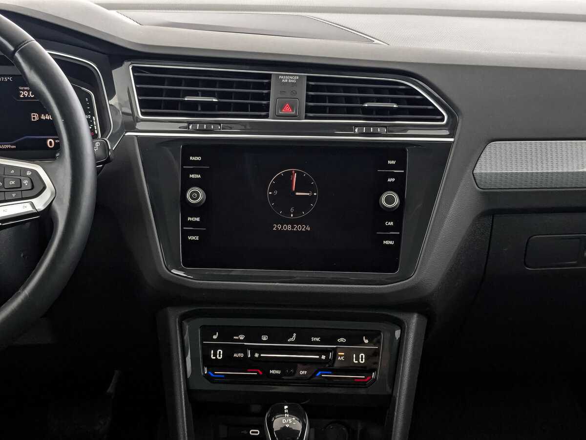 Volkswagen Tiguan с пробегом — 2021 год. Фото: #10