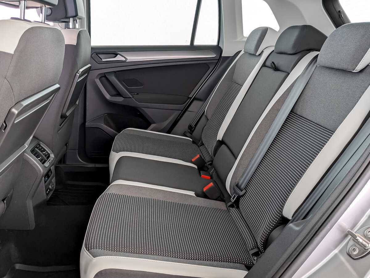 Volkswagen Tiguan с пробегом — 2020 год. Фото: #9