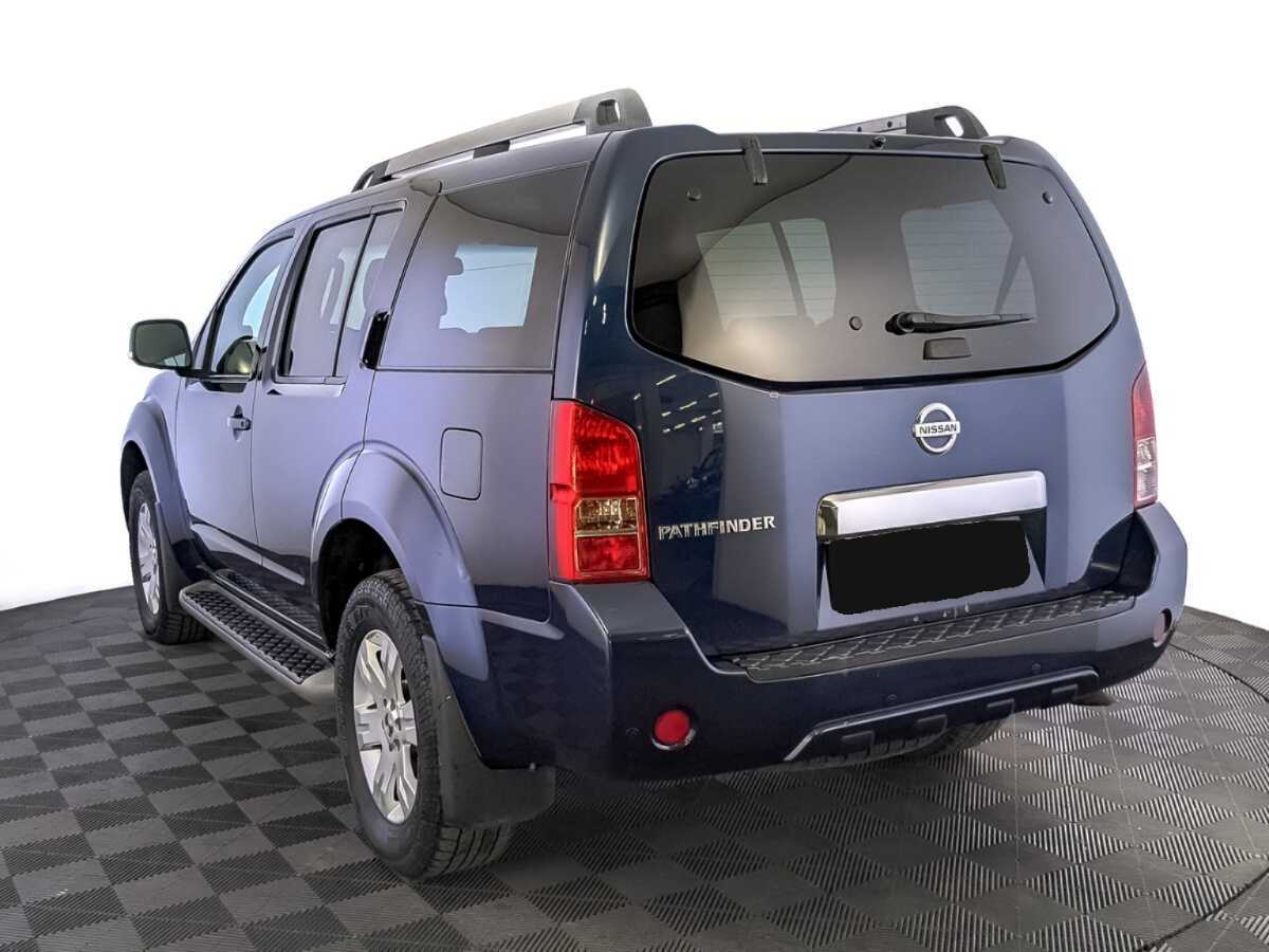 Nissan Pathfinder с пробегом — 2012 год. Фото: #6