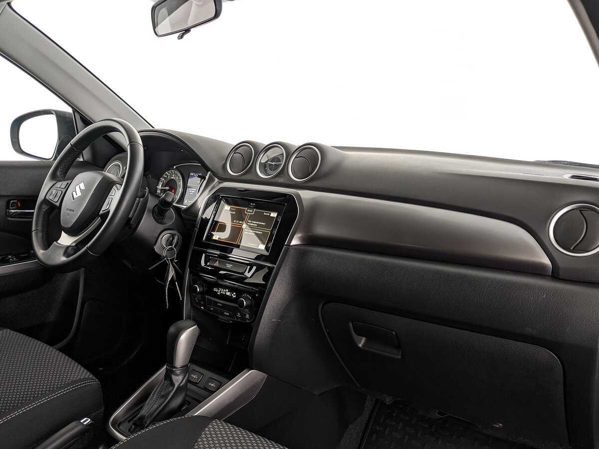 Suzuki Vitara с пробегом — 2021 год. Фото: #8