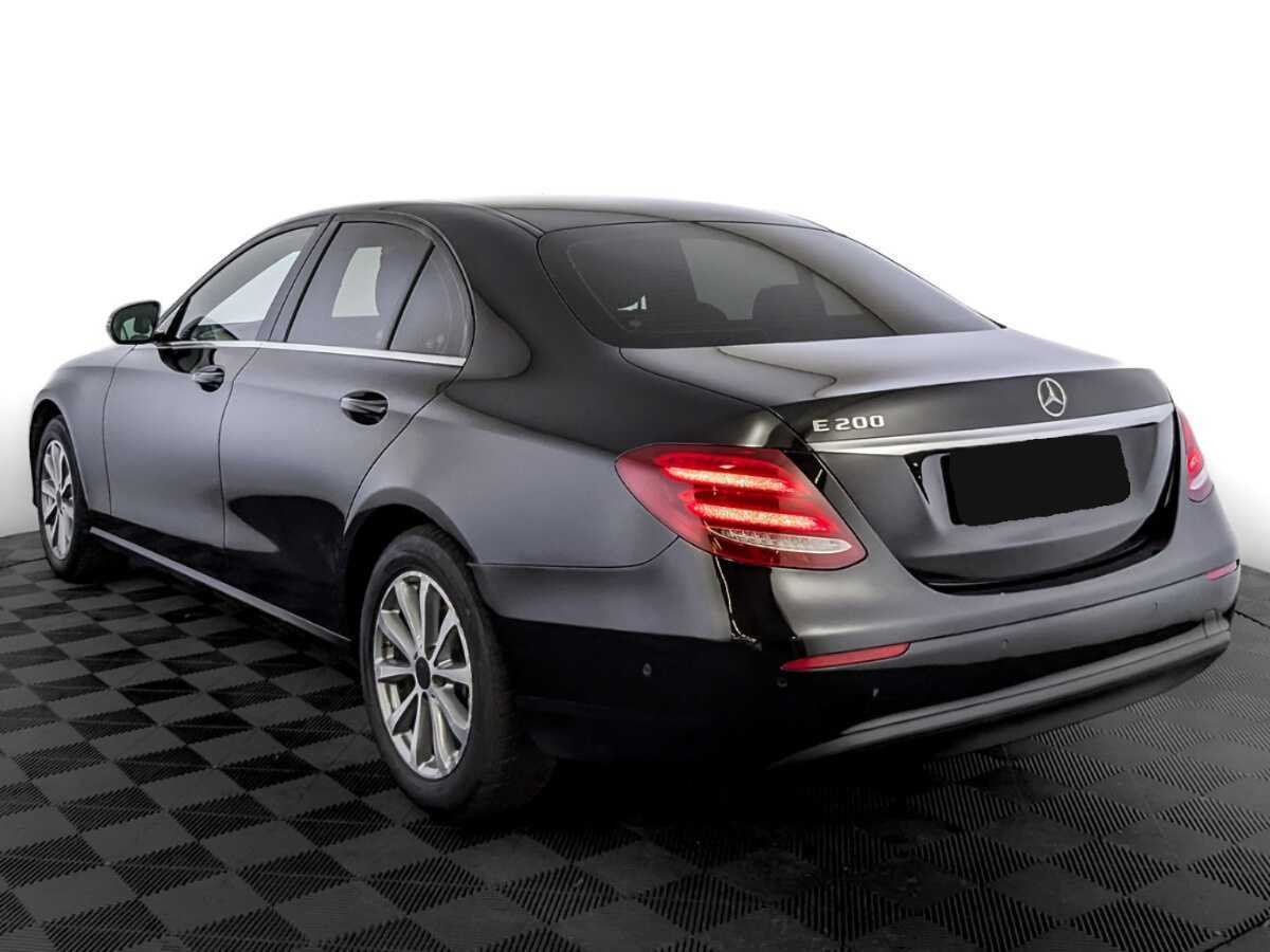 Mercedes-Benz E-Класс с пробегом — 2018 год. Фото: #6