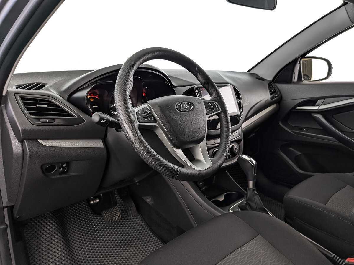 Lada (ВАЗ) Vesta с пробегом — 2020 год. Фото: #10