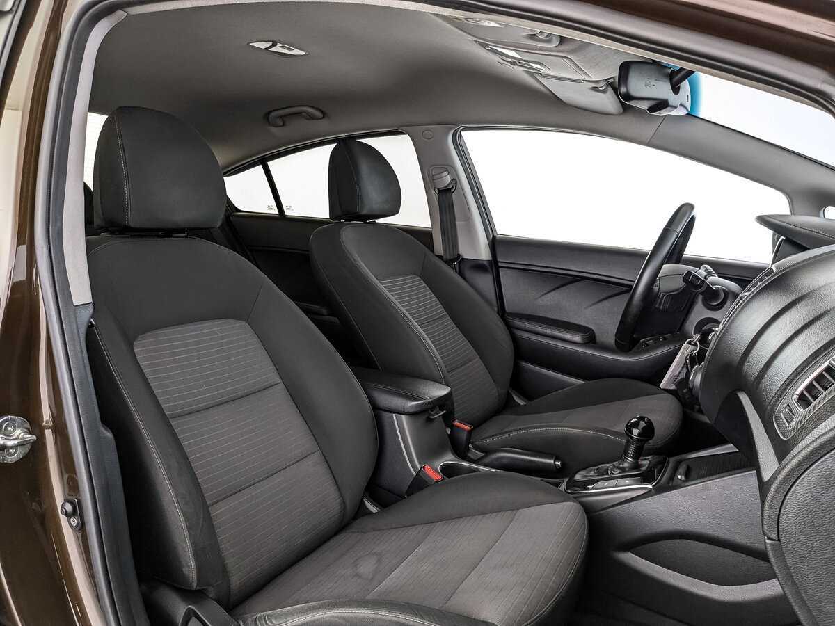 Kia Cerato с пробегом — 2019 год. Фото: #19