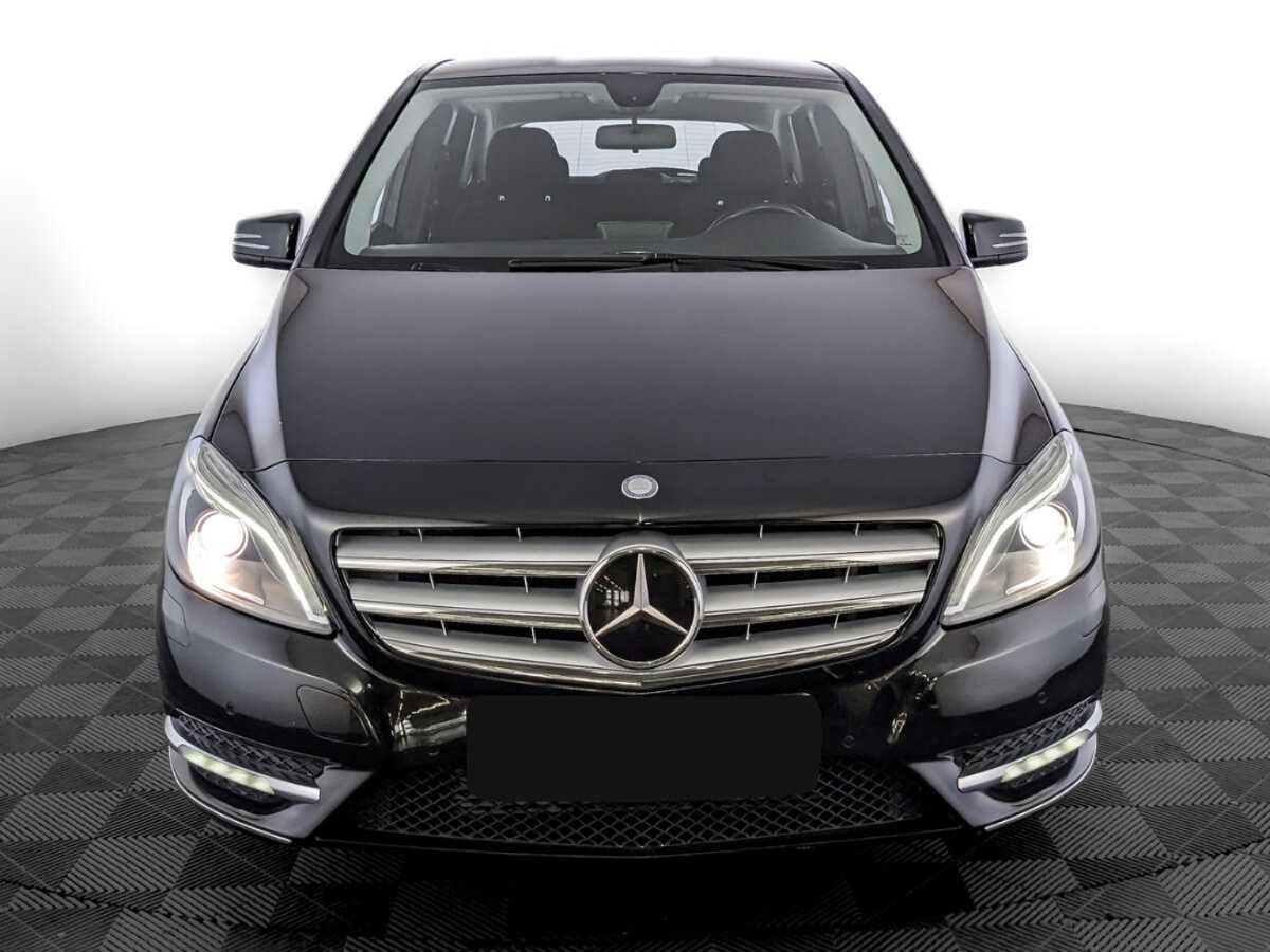 Mercedes-Benz B-Класс с пробегом — 2014 год. Фото: #1