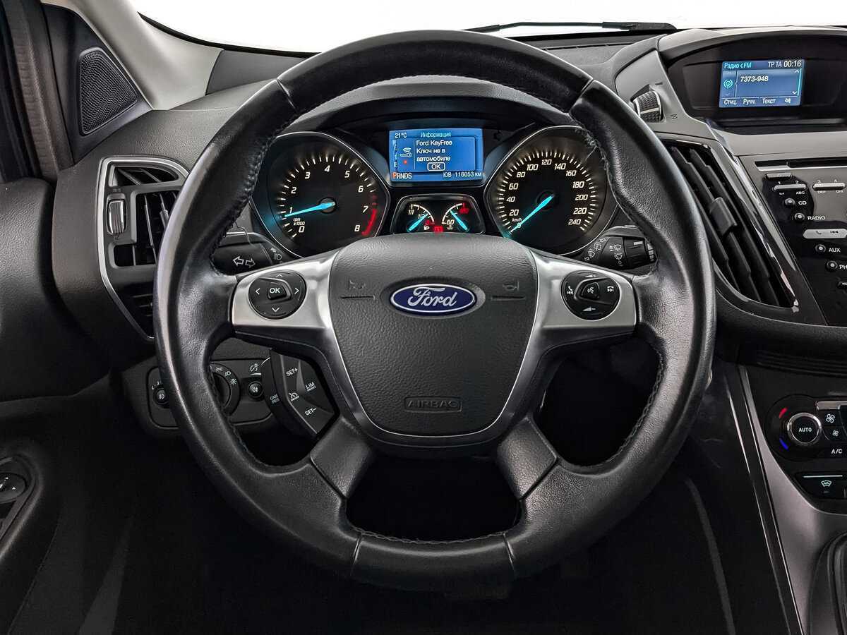 Ford Kuga с пробегом — 2014 год. Фото: #15