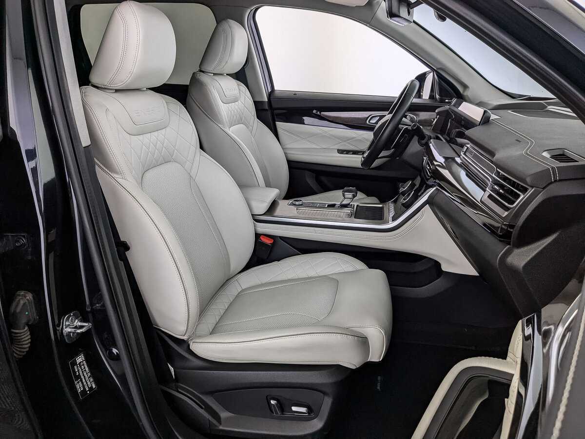 EXEED VX с пробегом — 2022 год. Фото: #19