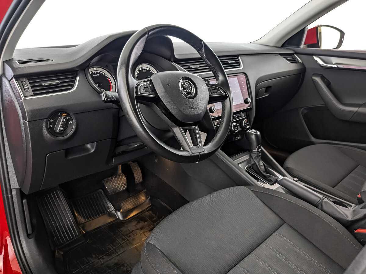 Skoda Octavia с пробегом — 2018 год. Фото: #9