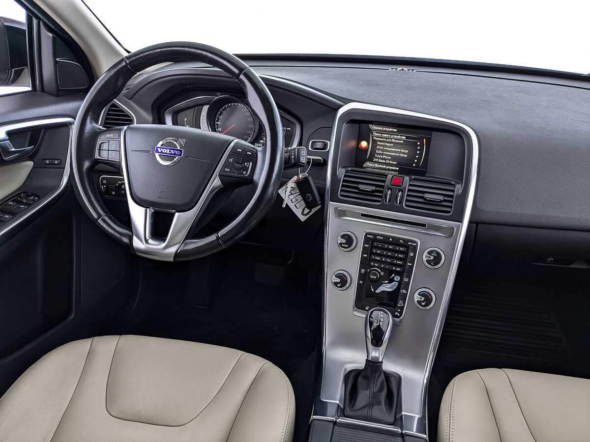 Volvo XC60 с пробегом — 2017 год. Фото: #16
