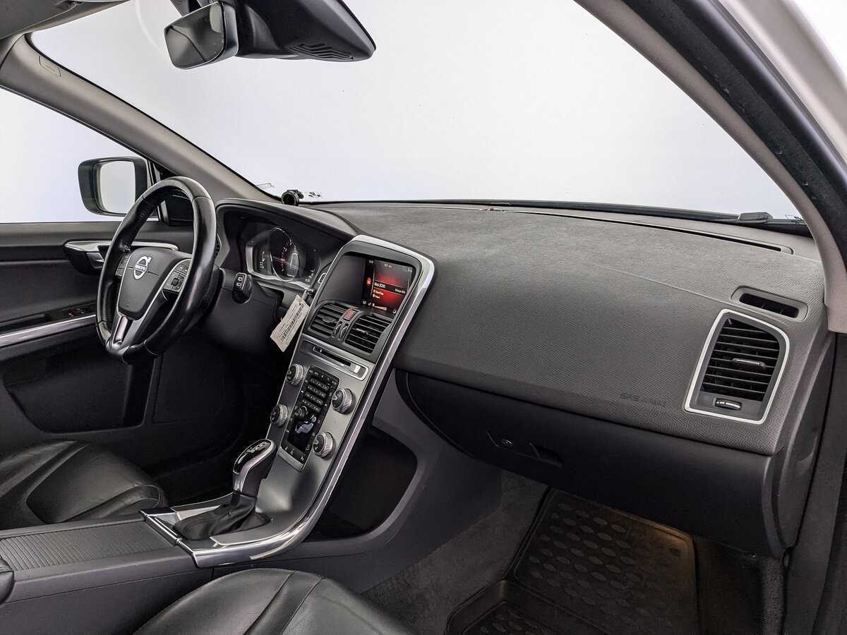 Volvo XC60 с пробегом — 2017 год. Фото: #8