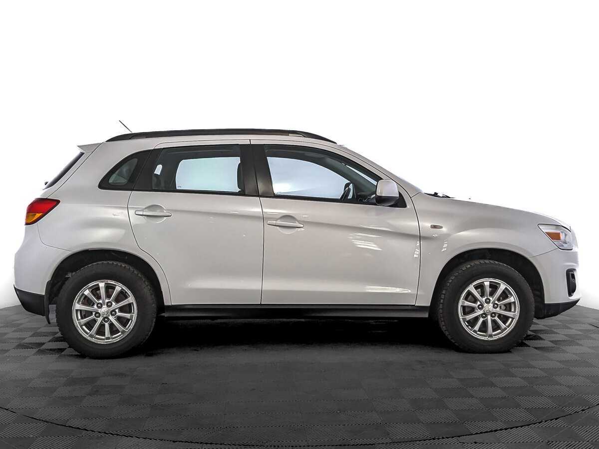 Mitsubishi ASX с пробегом — 2013 год. Фото: #3