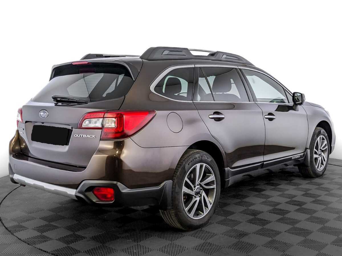 Subaru Outback с пробегом — 2017 год. Фото: #4