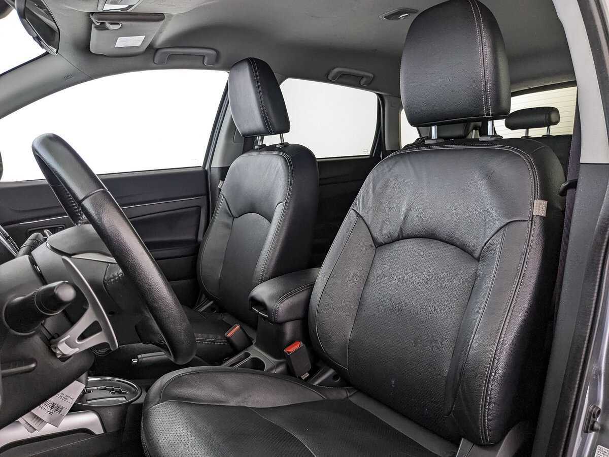 Mitsubishi ASX с пробегом — 2014 год. Фото: #14