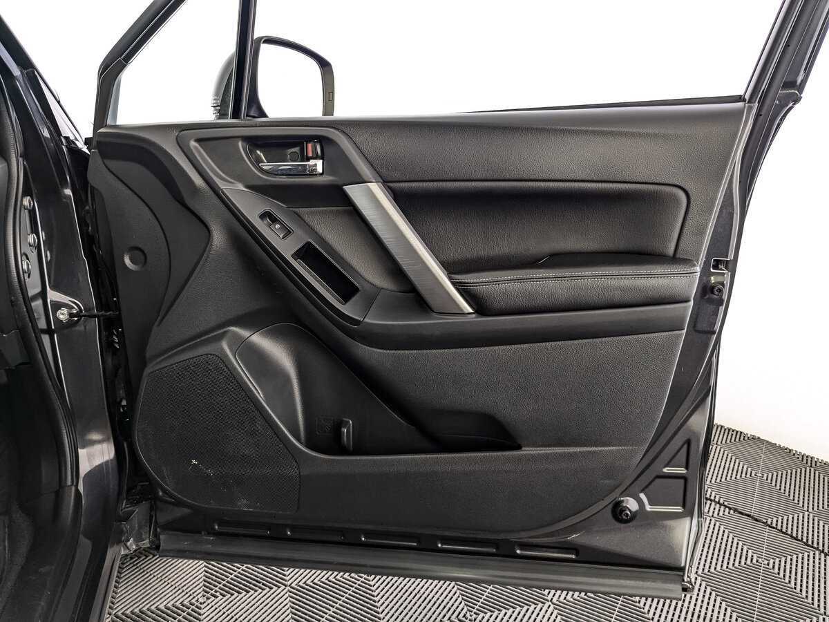 Subaru Forester с пробегом — 2015 год. Фото: #19