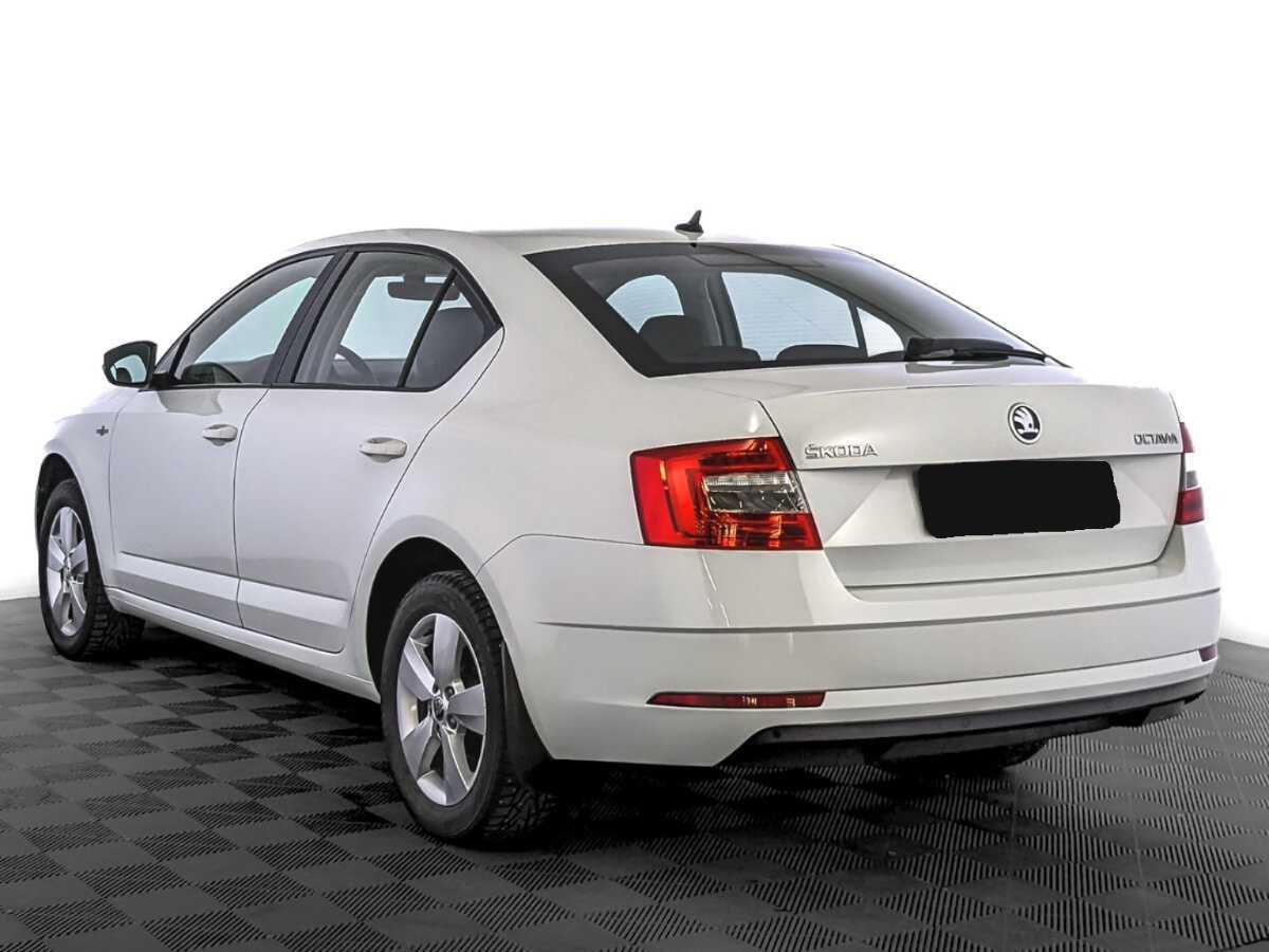Skoda Octavia с пробегом — 2019 год. Фото: #6