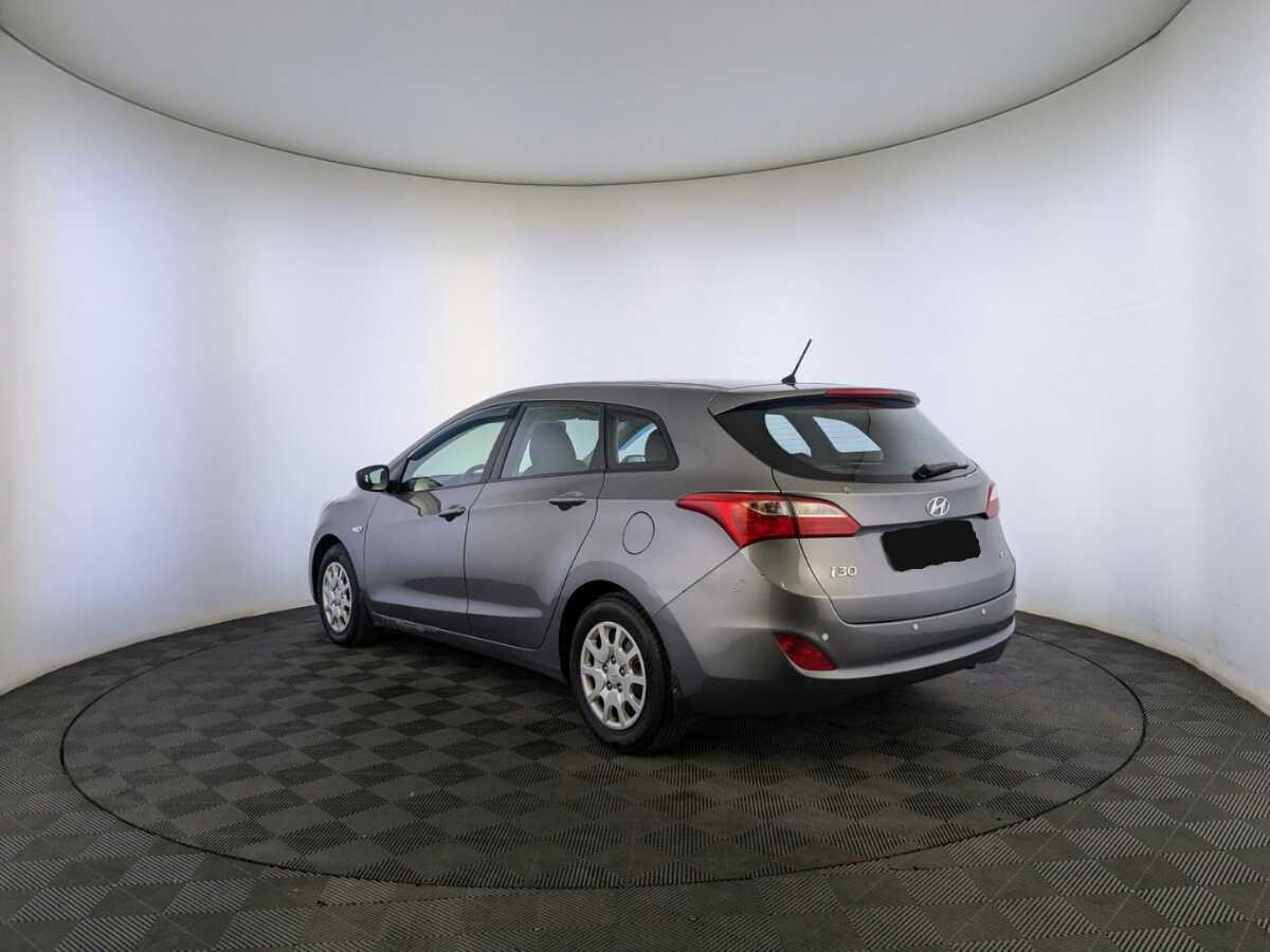 Hyundai i30 с пробегом — 2014 год. Фото: #6
