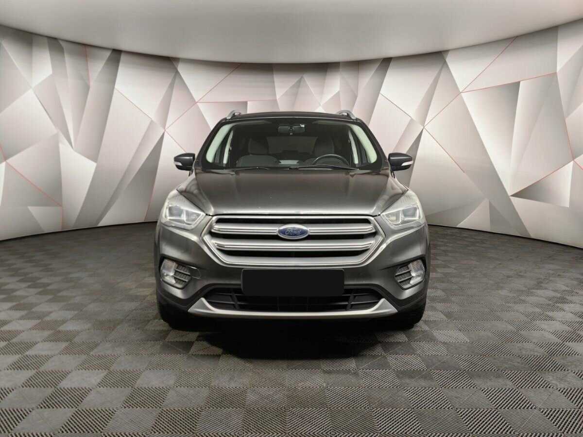Ford Kuga с пробегом — 2018 год. Фото: #5