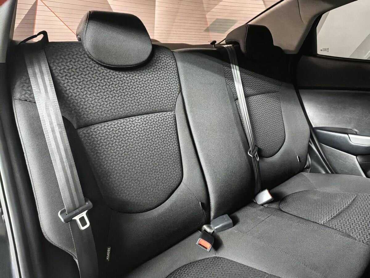 Kia Rio с пробегом — 2015 год. Фото: #12