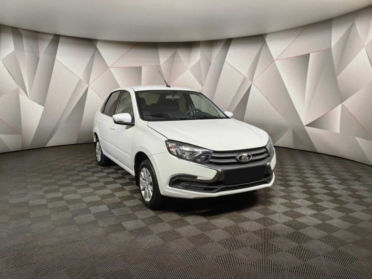 Lada (ВАЗ) Granta с пробегом — 2023 год. Фото: #2