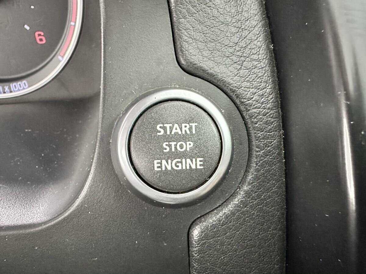 Land Rover Freelander с пробегом — 2014 год. Фото: #14