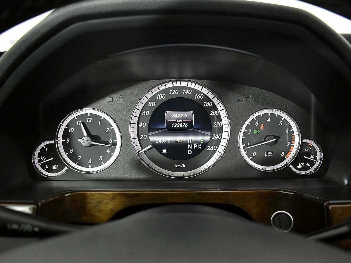 Mercedes-Benz E-Класс с пробегом — 2012 год. Фото: #11