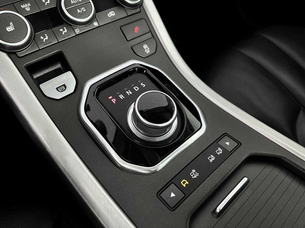 Land Rover Range Rover Evoque с пробегом — 2015 год. Фото: #11