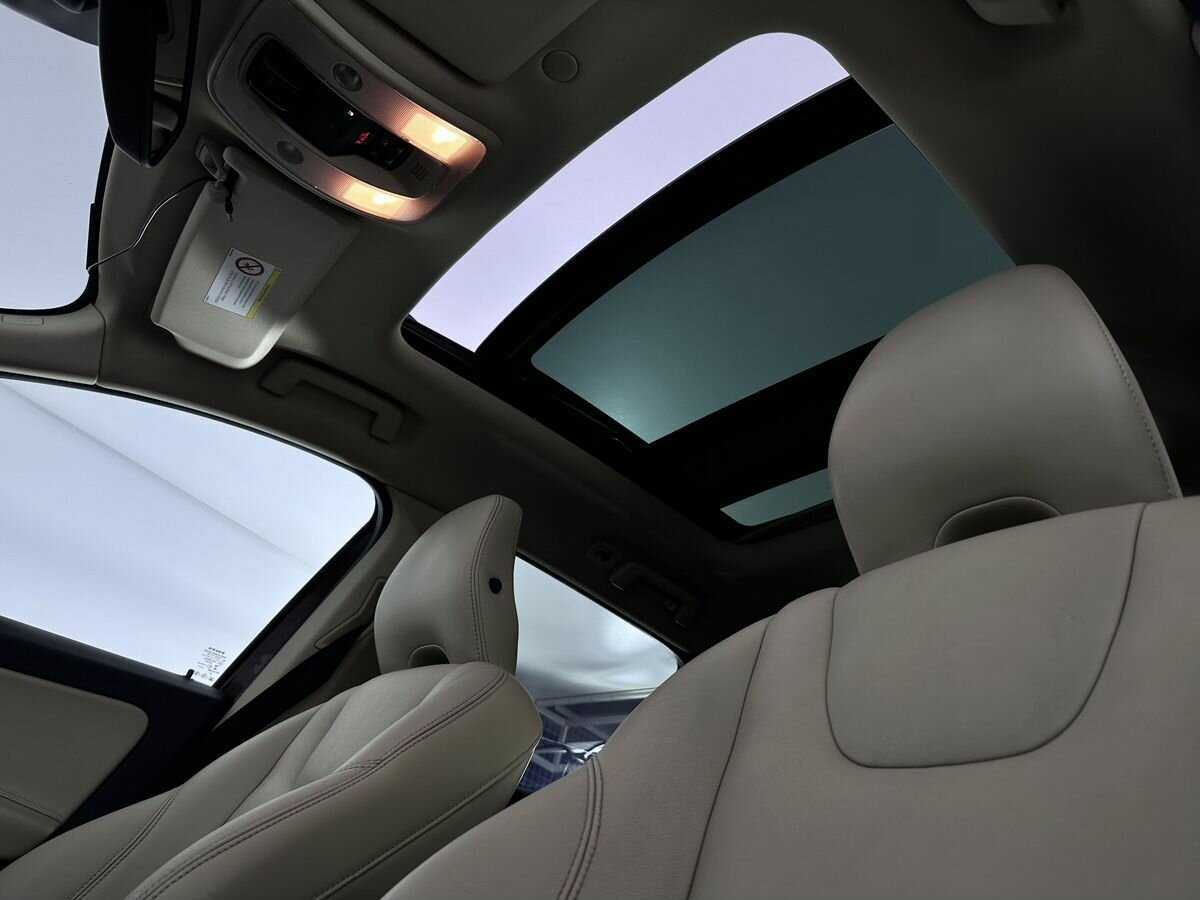 Volvo XC60 с пробегом — 2014 год. Фото: #13