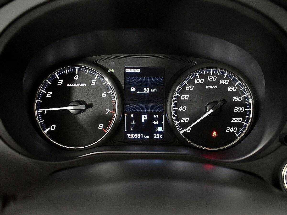 Mitsubishi Outlander с пробегом — 2018 год. Фото: #11