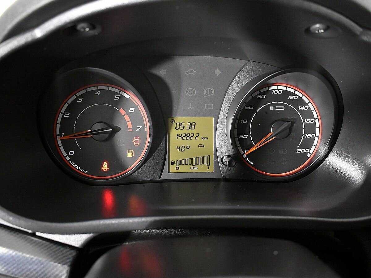 Lada (ВАЗ) Kalina с пробегом — 2017 год. Фото: #11