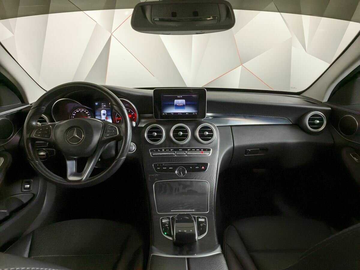 Mercedes-Benz C-Класс с пробегом — 2015 год. Фото: #9