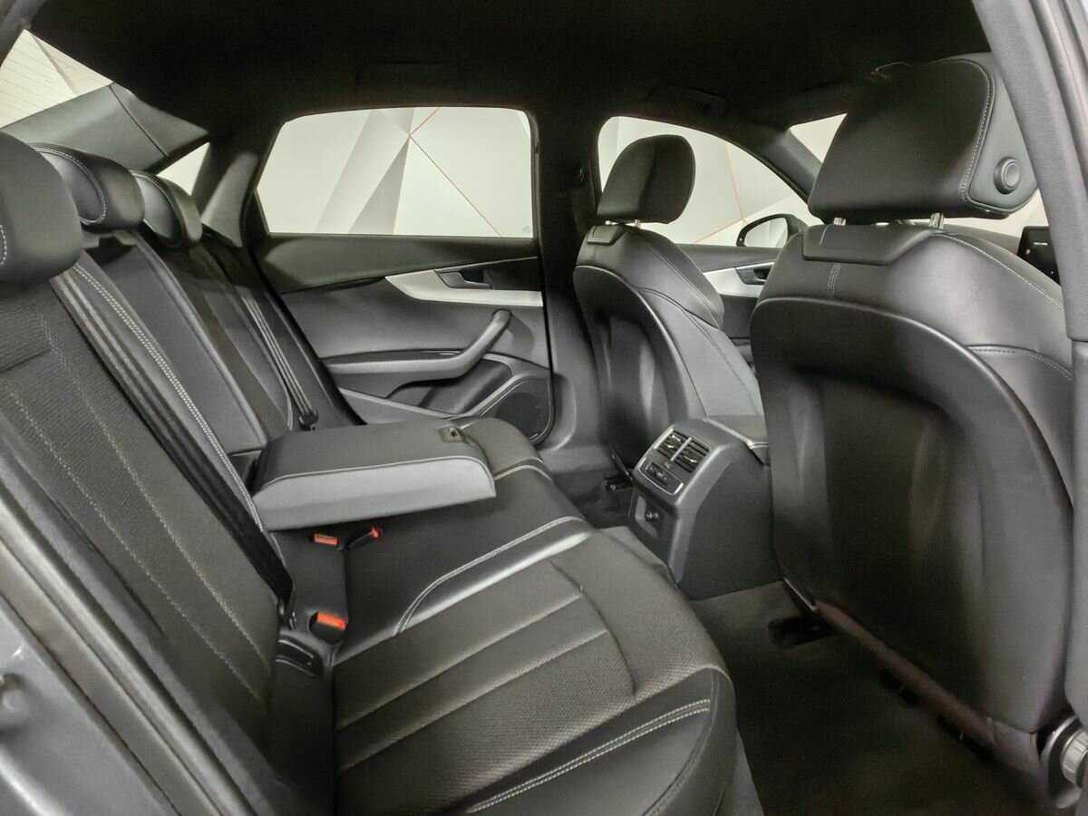 Audi A4 с пробегом — 2016 год. Фото: #11