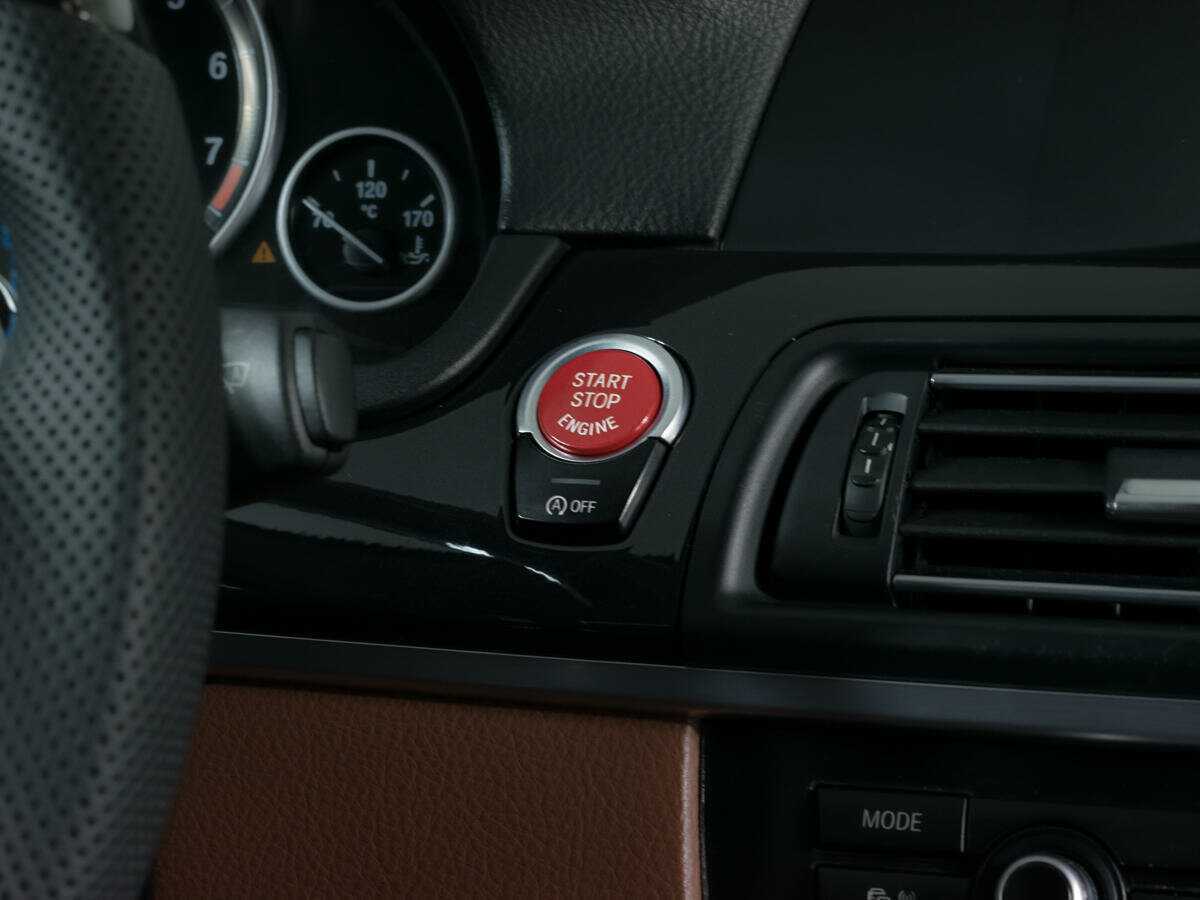 BMW 5 серии с пробегом — 2013 год. Фото: #12