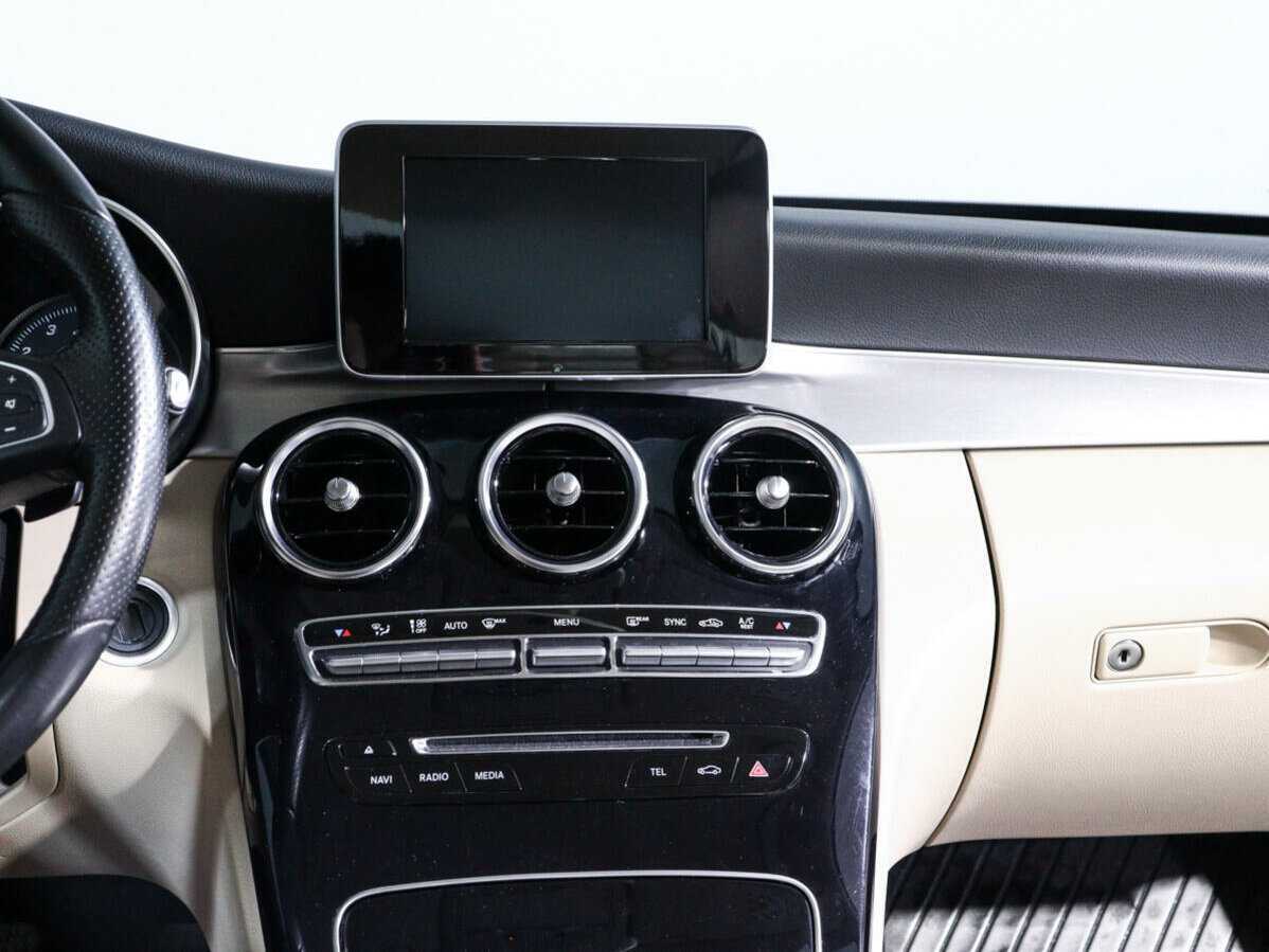 Mercedes-Benz C-Класс с пробегом — 2015 год. Фото: #12