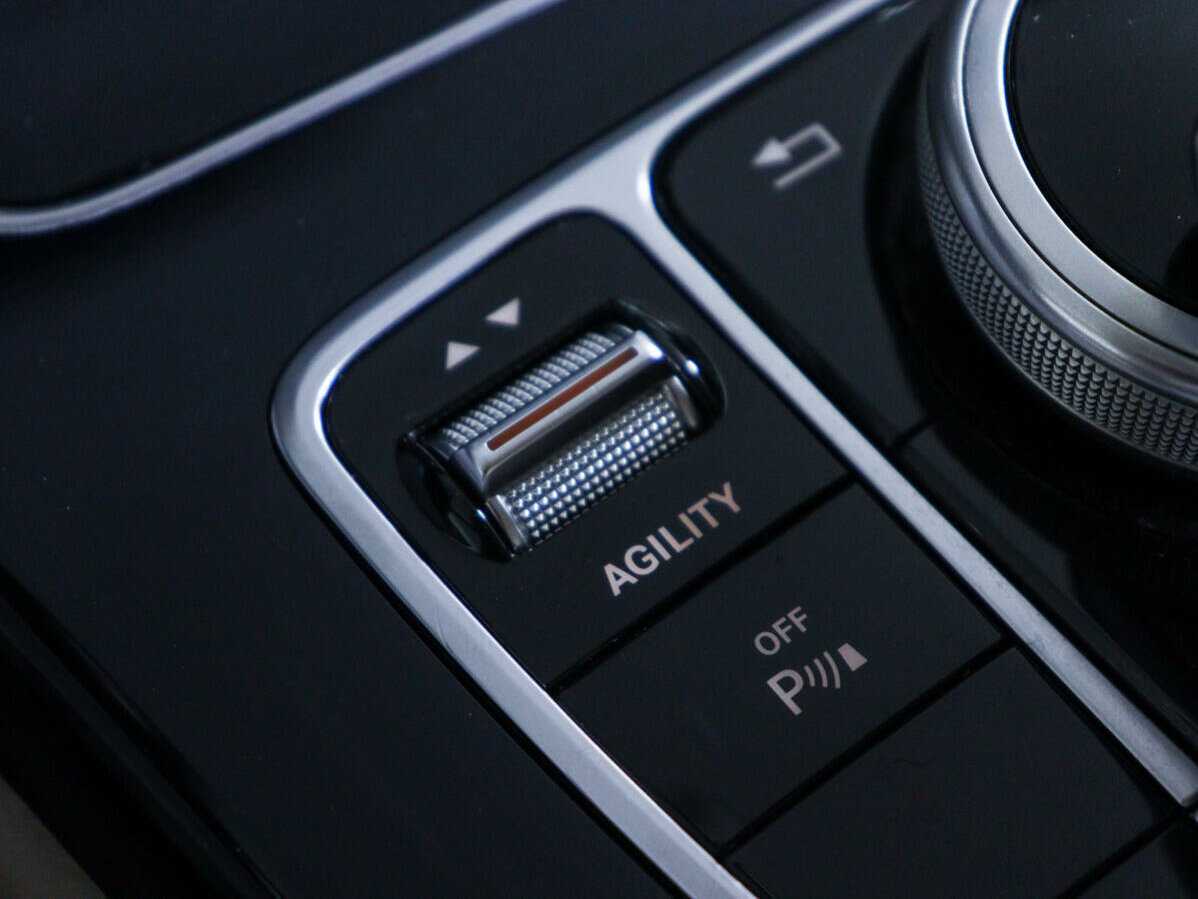 Mercedes-Benz C-Класс с пробегом — 2015 год. Фото: #18