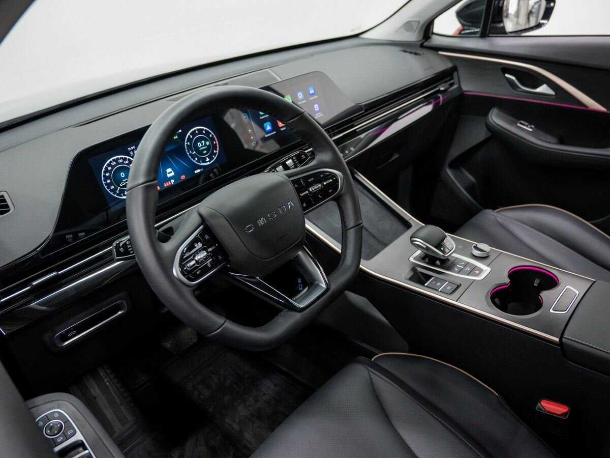 OMODA C5 с пробегом — 2023 год. Фото: #12