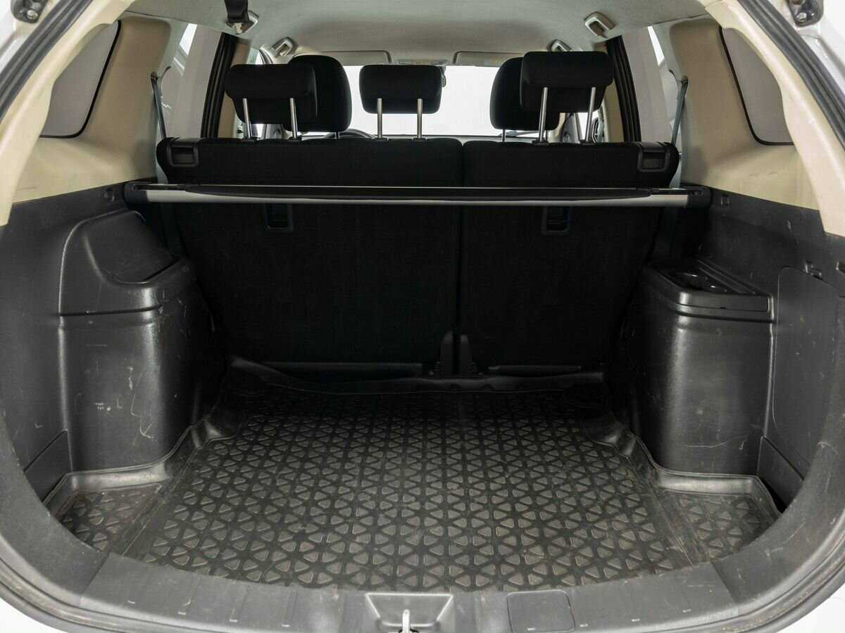 Mitsubishi Outlander с пробегом — 2012 год. Фото: #24