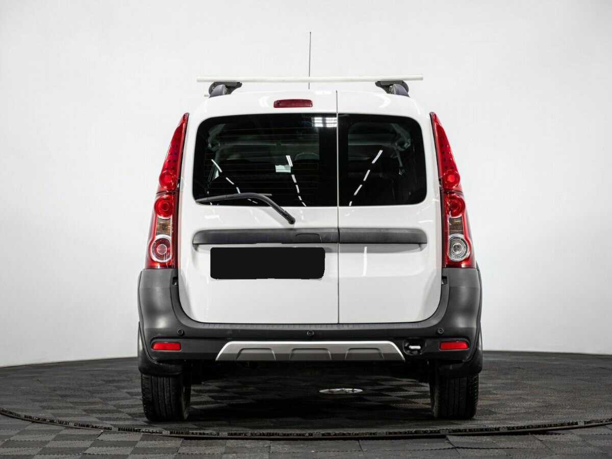 Lada (ВАЗ) Largus с пробегом — 2020 год. Фото: #4