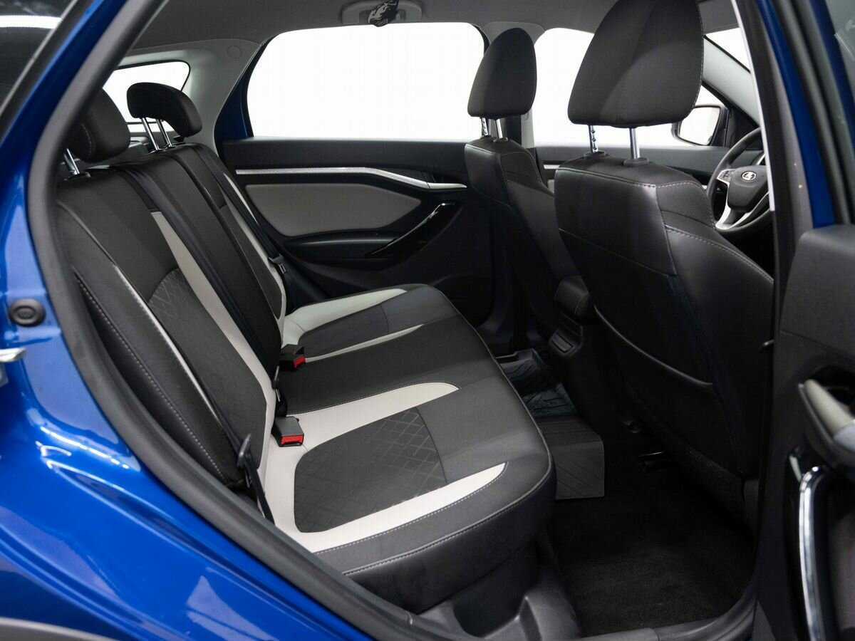 Lada (ВАЗ) Vesta с пробегом — 2020 год. Фото: #9