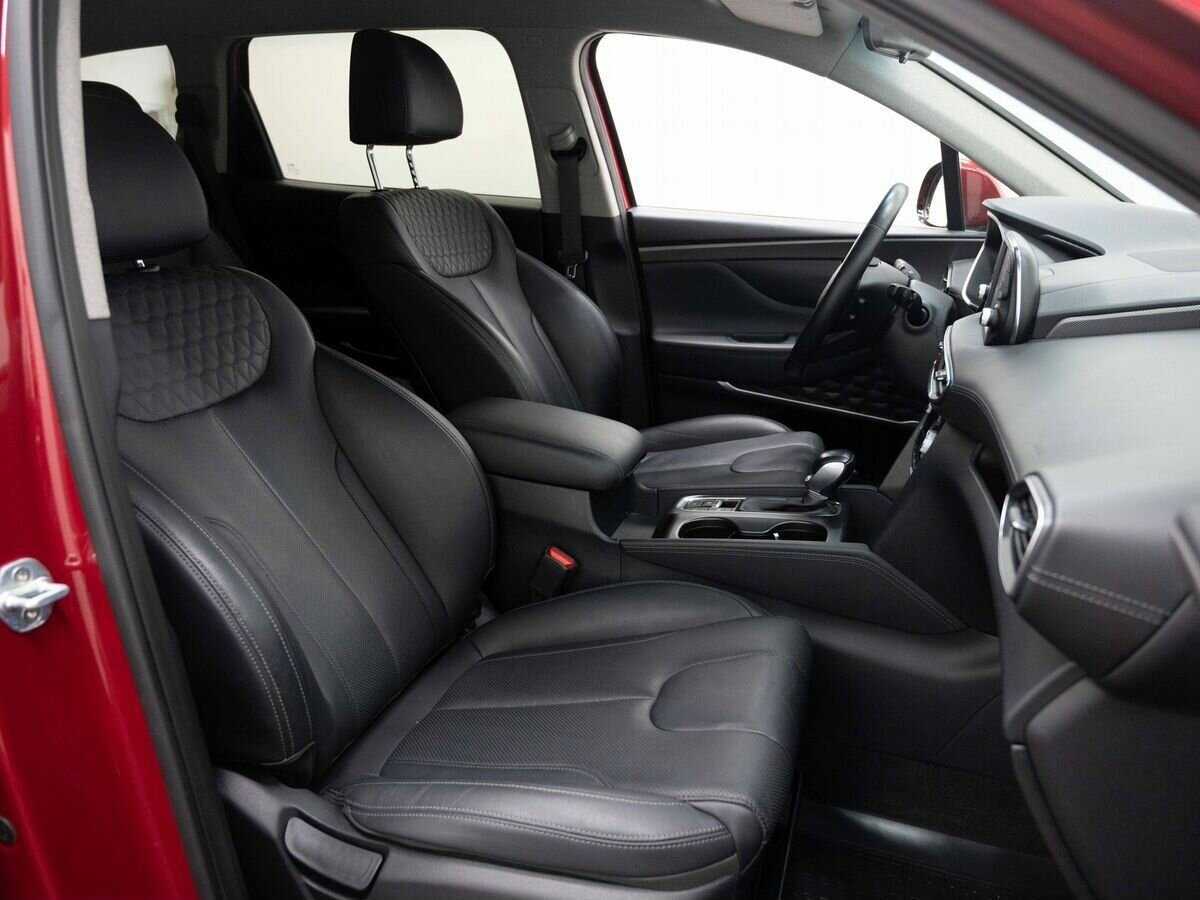 Hyundai Santa Fe с пробегом — 2019 год. Фото: #11
