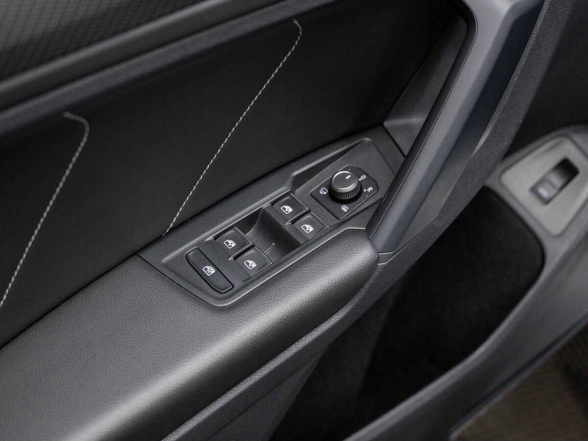 Volkswagen Tiguan с пробегом — 2022 год. Фото: #15