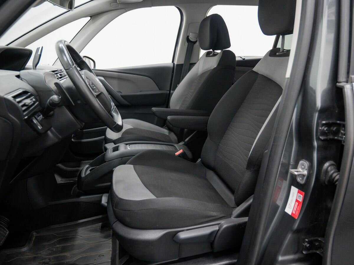 Citroen C4 Picasso с пробегом — 2016 год. Фото: #13