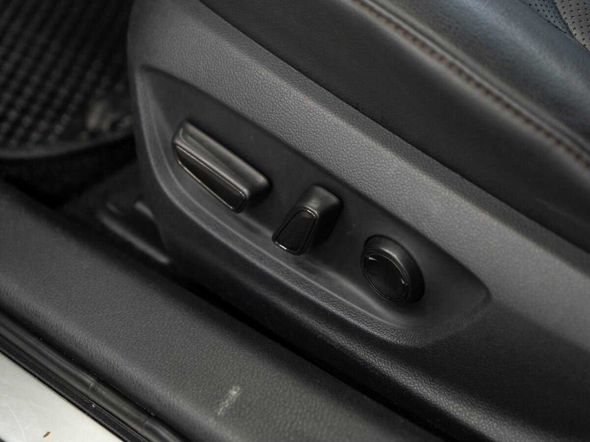 Toyota Camry с пробегом — 2018 год. Фото: #16