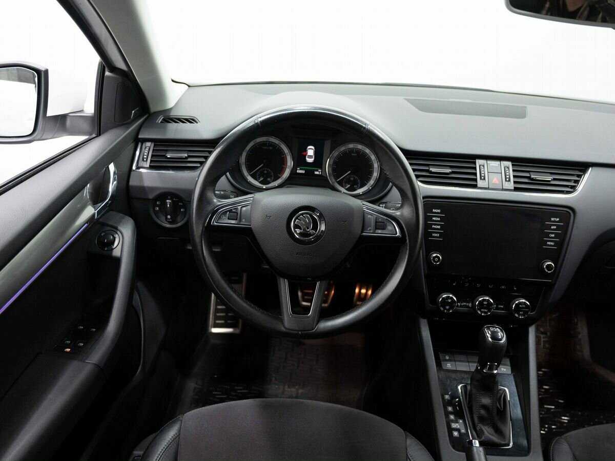 Skoda Octavia с пробегом — 2017 год. Фото: #14