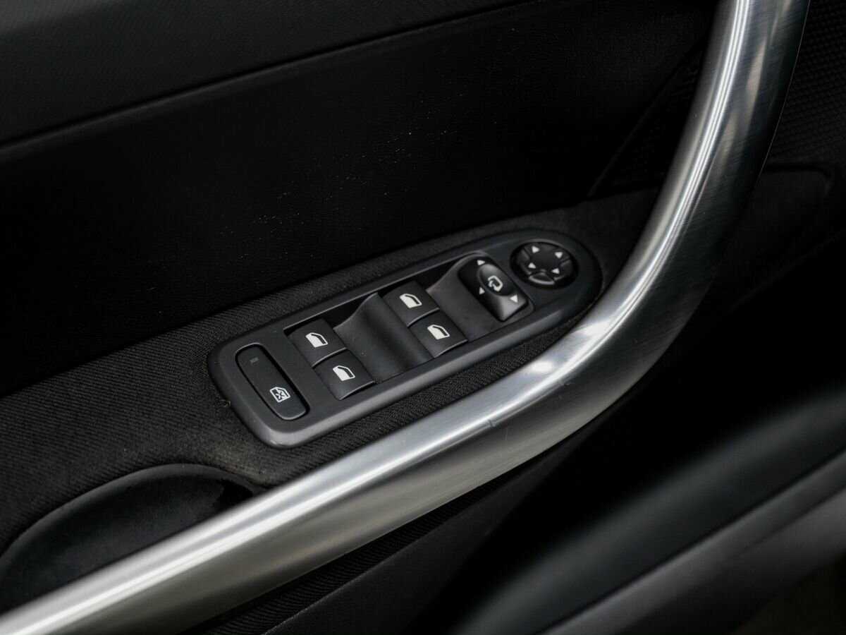 Peugeot 408 с пробегом — 2017 год. Фото: #14