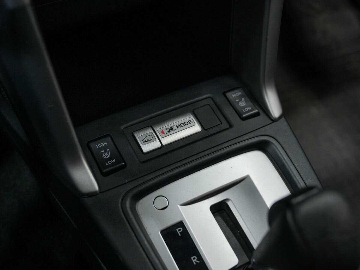 Subaru Forester с пробегом — 2015 год. Фото: #18