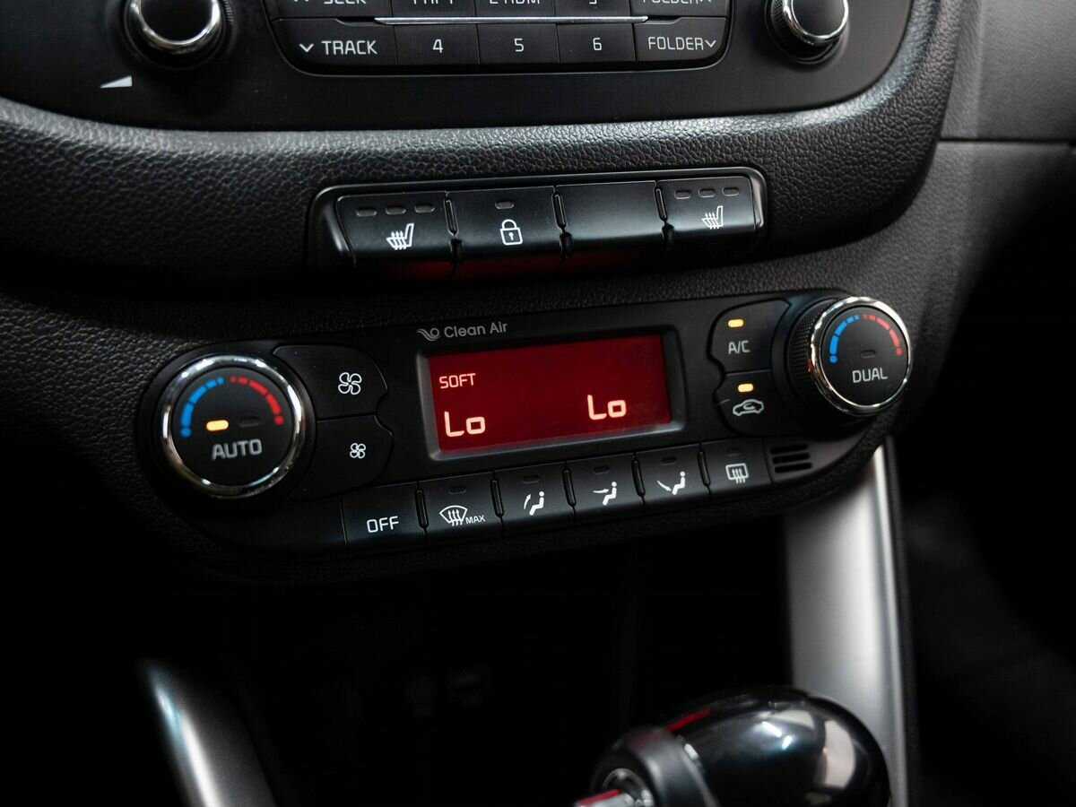 Kia Ceed с пробегом — 2015 год. Фото: #20